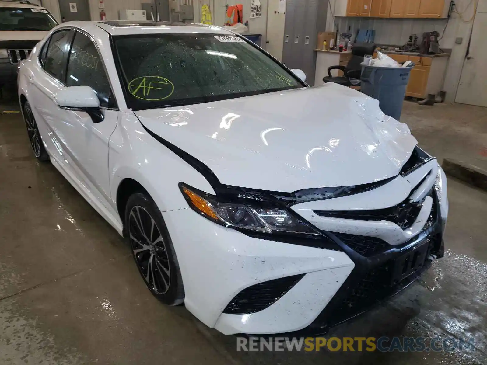 1 Photograph of a damaged car 4T1B11HK4KU794641 TOYOTA CAMRY 2019