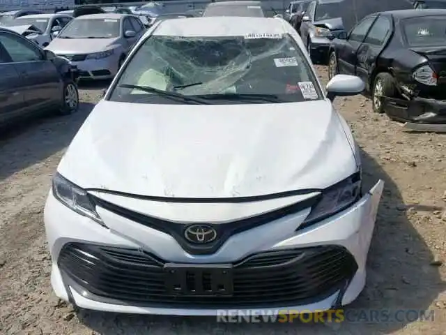 9 Photograph of a damaged car 4T1B11HK4KU795384 TOYOTA CAMRY 2019