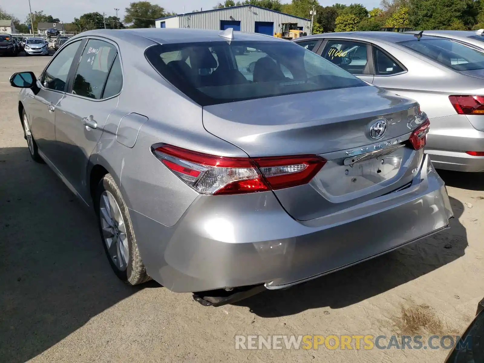 3 Photograph of a damaged car 4T1B11HK4KU795403 TOYOTA CAMRY 2019