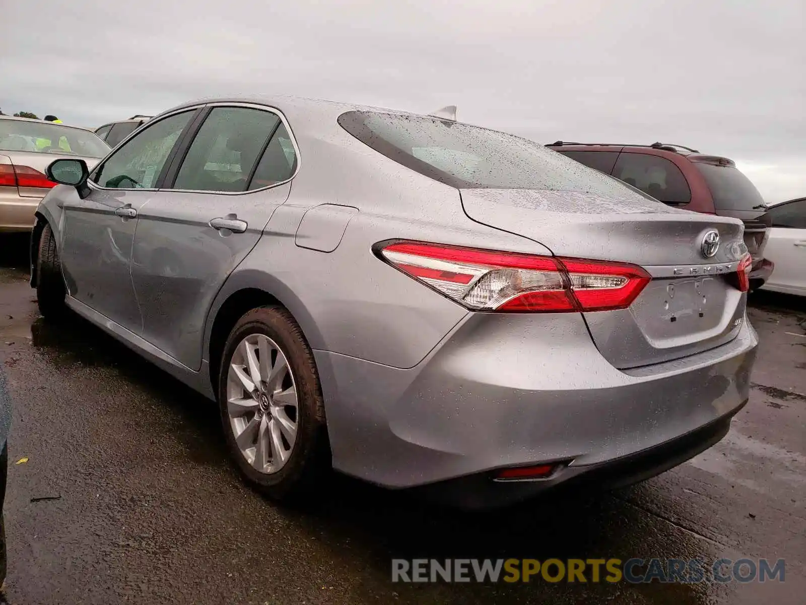 3 Photograph of a damaged car 4T1B11HK4KU801555 TOYOTA CAMRY 2019