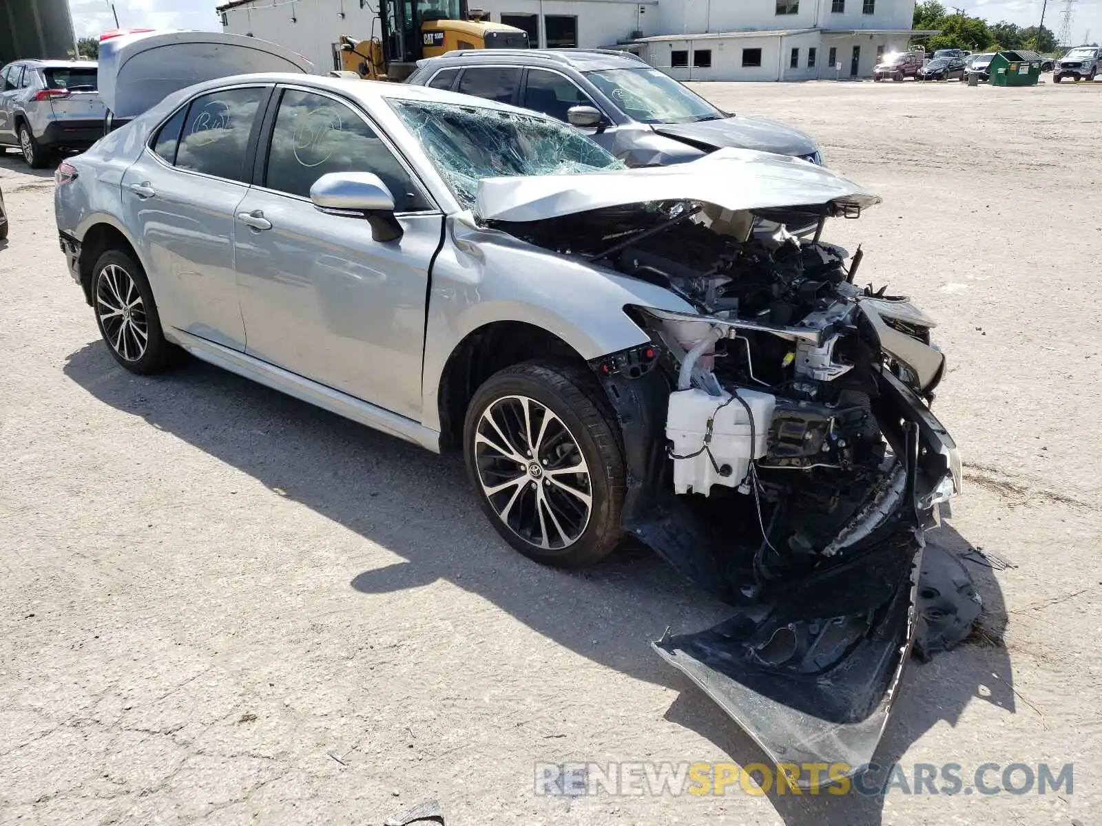 1 Photograph of a damaged car 4T1B11HK4KU801572 TOYOTA CAMRY 2019