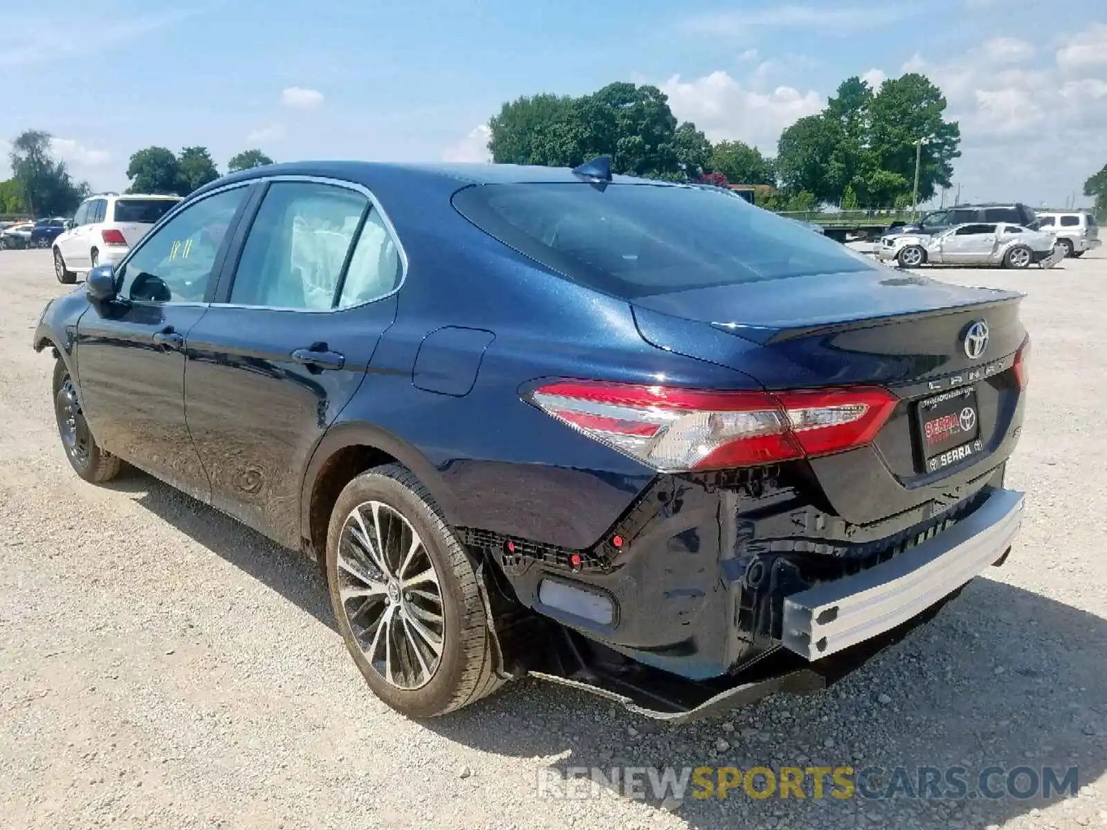 3 Photograph of a damaged car 4T1B11HK4KU802219 TOYOTA CAMRY 2019