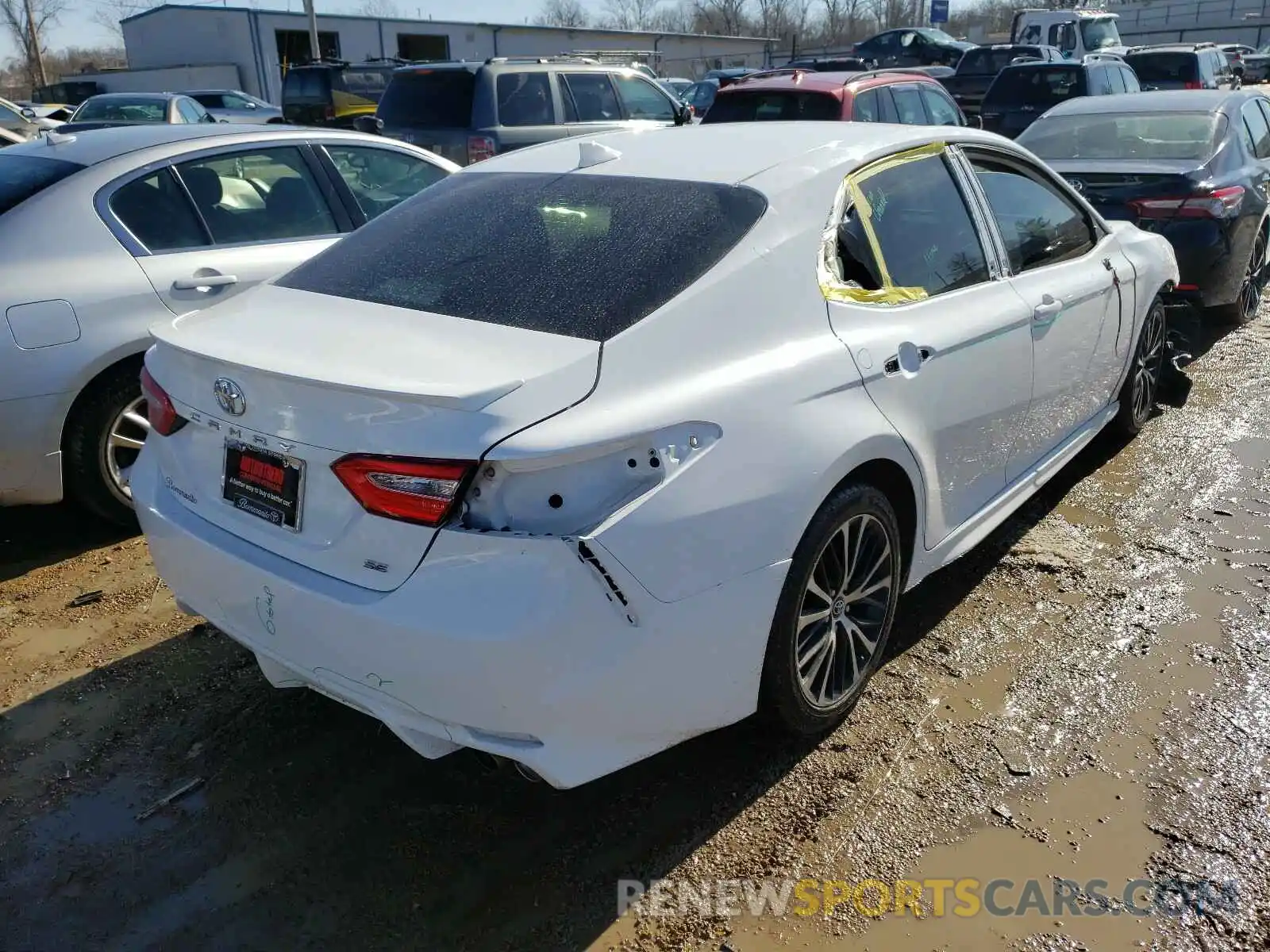 4 Photograph of a damaged car 4T1B11HK4KU802818 TOYOTA CAMRY 2019