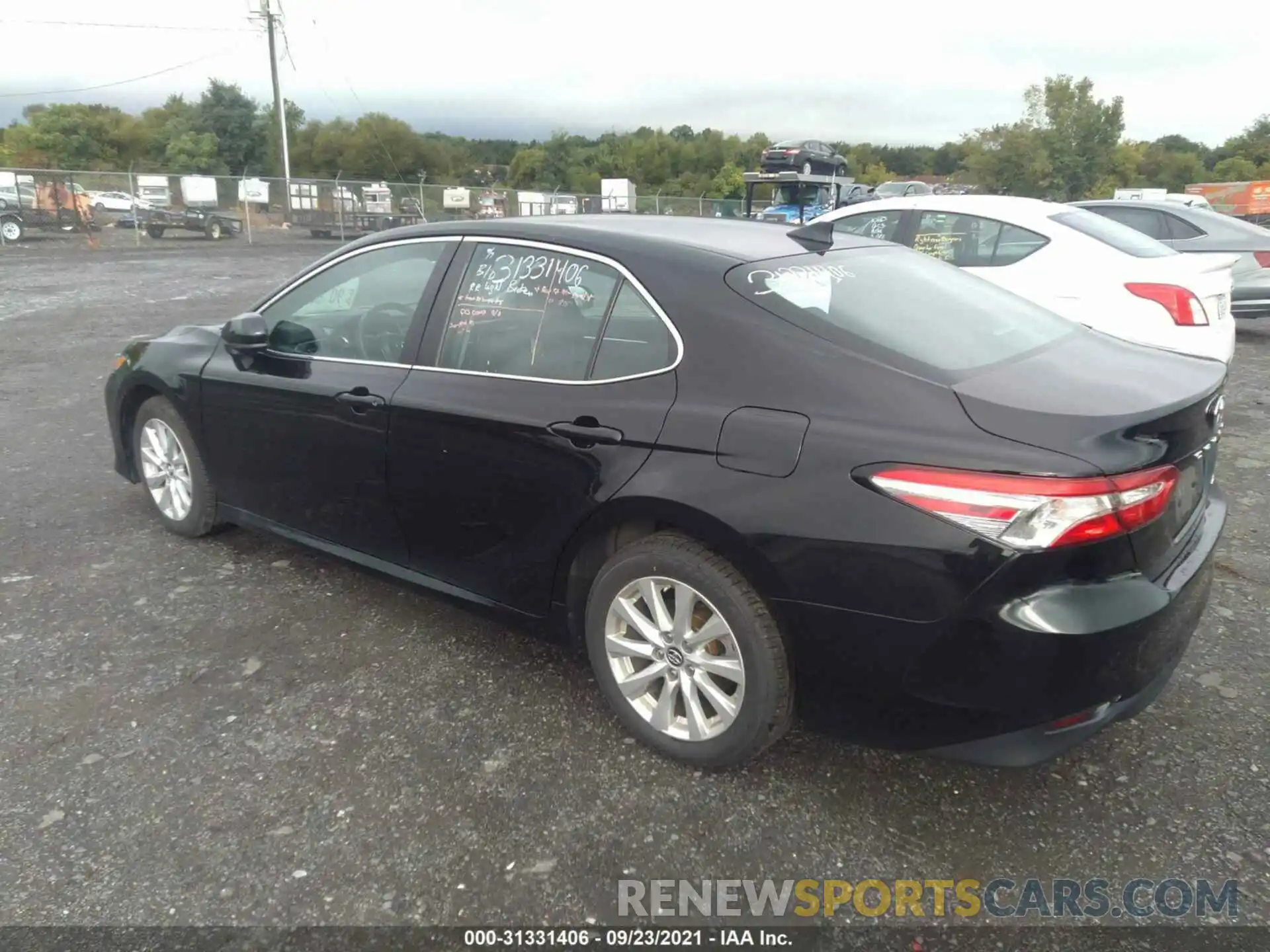 3 Photograph of a damaged car 4T1B11HK4KU804228 TOYOTA CAMRY 2019