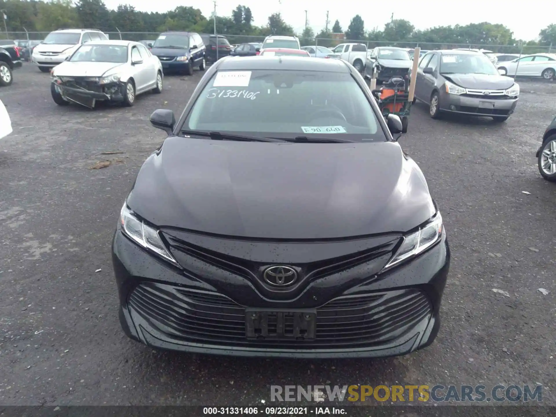 6 Photograph of a damaged car 4T1B11HK4KU804228 TOYOTA CAMRY 2019