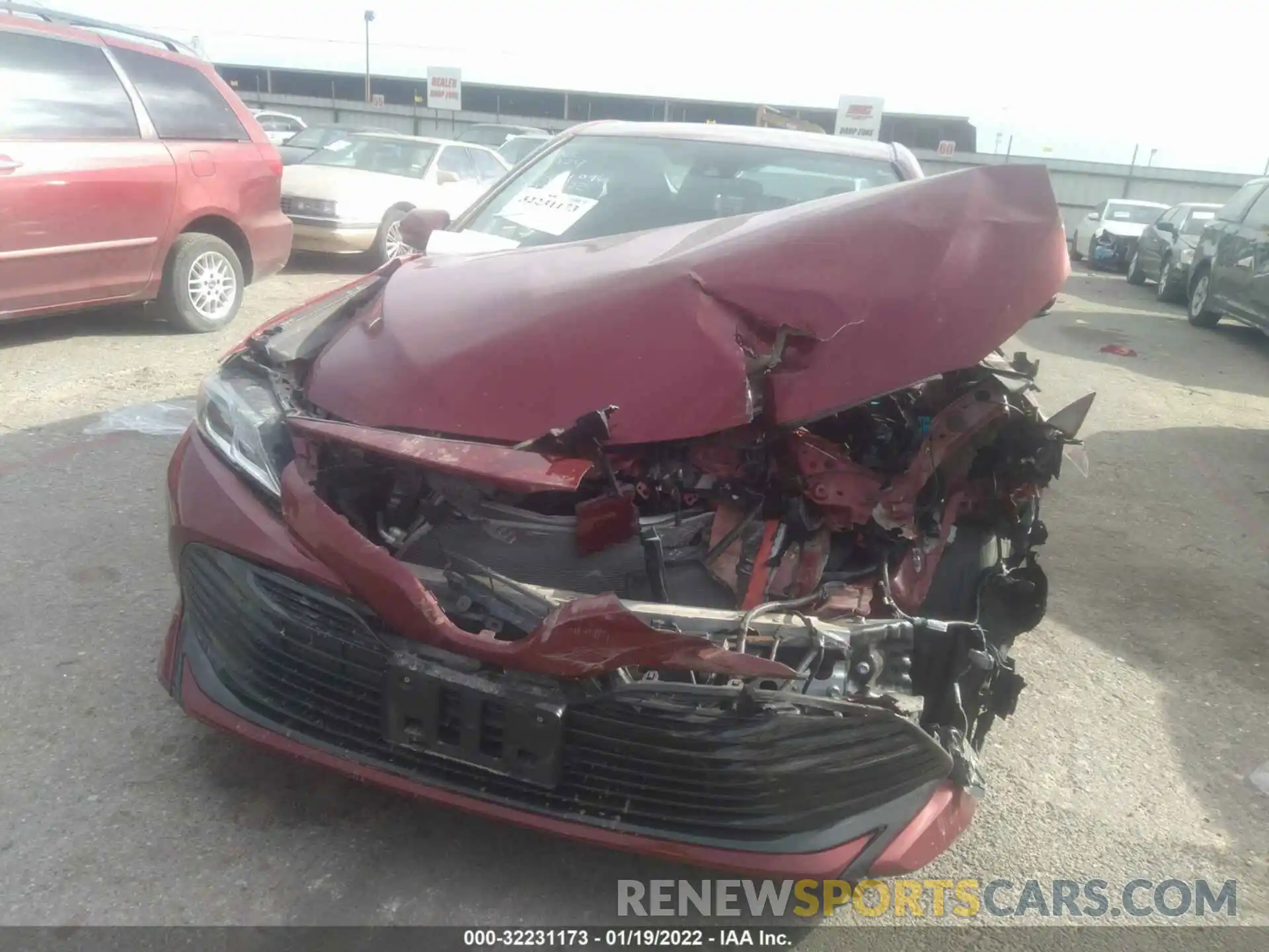 6 Photograph of a damaged car 4T1B11HK4KU809140 TOYOTA CAMRY 2019