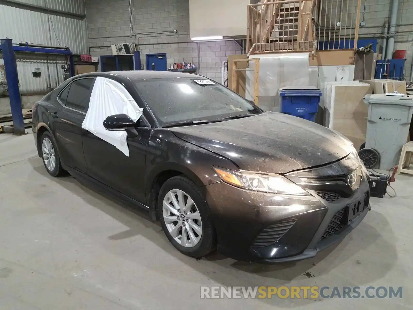 1 Photograph of a damaged car 4T1B11HK4KU809364 TOYOTA CAMRY 2019