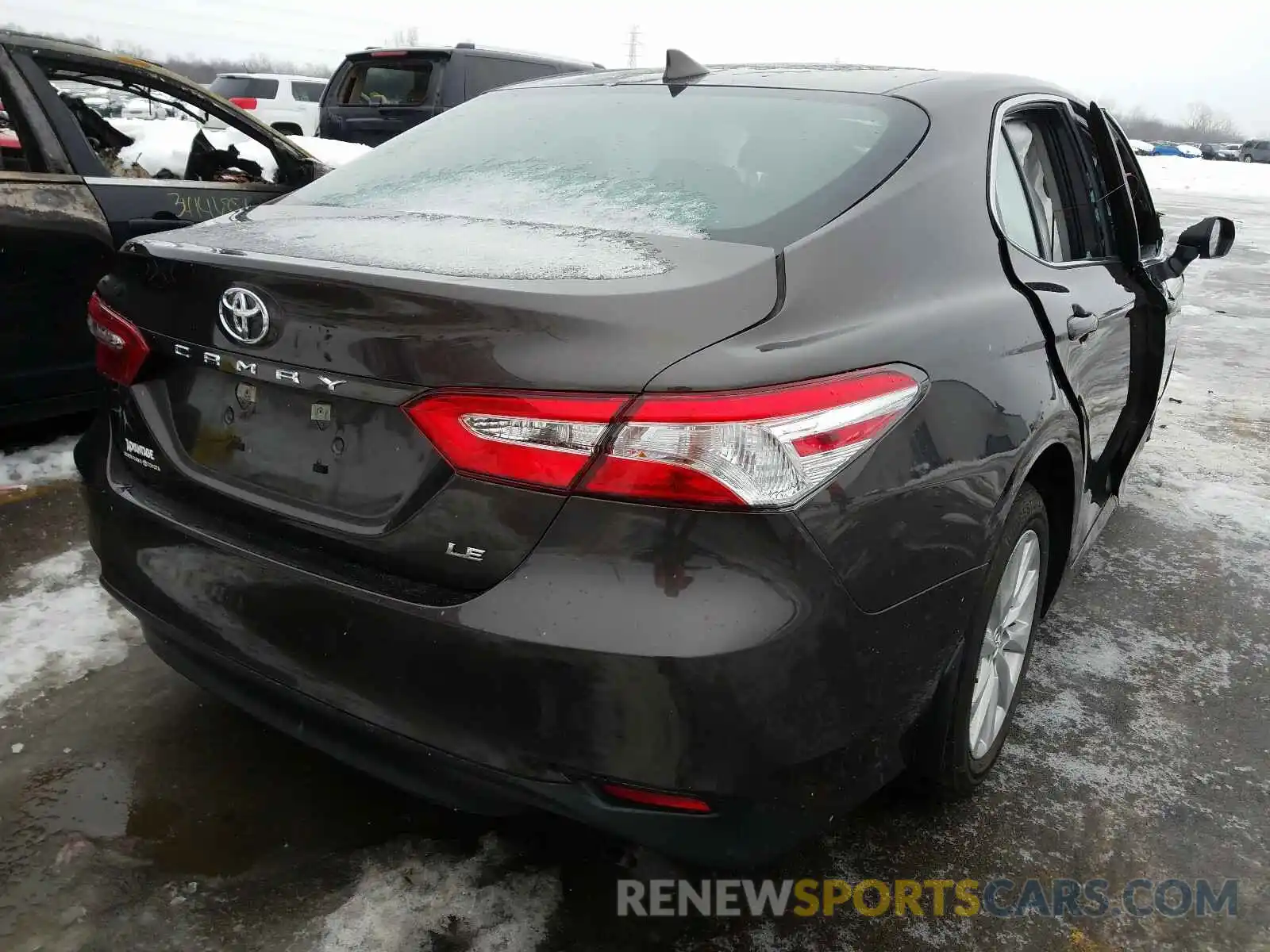 4 Photograph of a damaged car 4T1B11HK4KU811728 TOYOTA CAMRY 2019