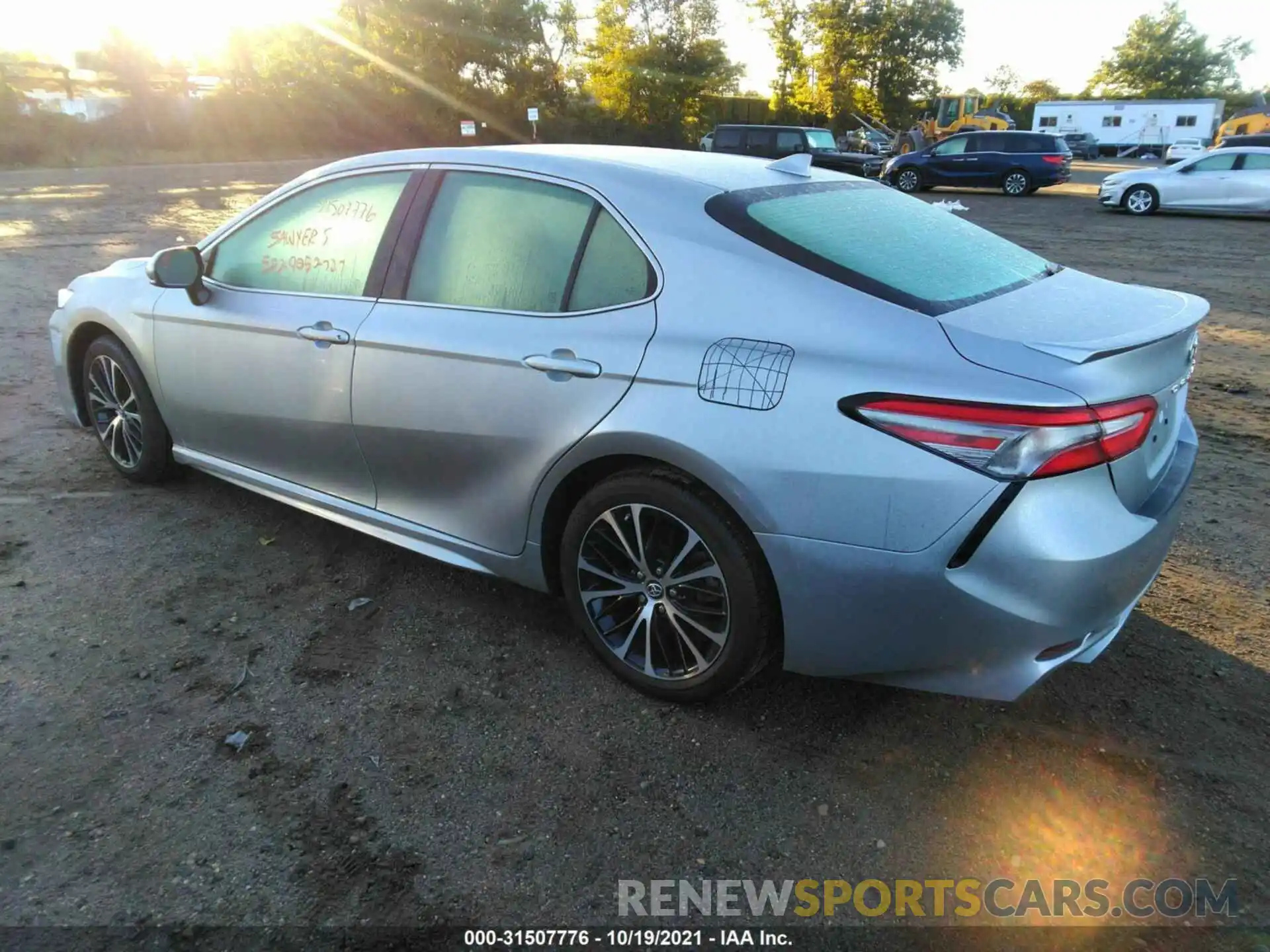 3 Photograph of a damaged car 4T1B11HK4KU813818 TOYOTA CAMRY 2019