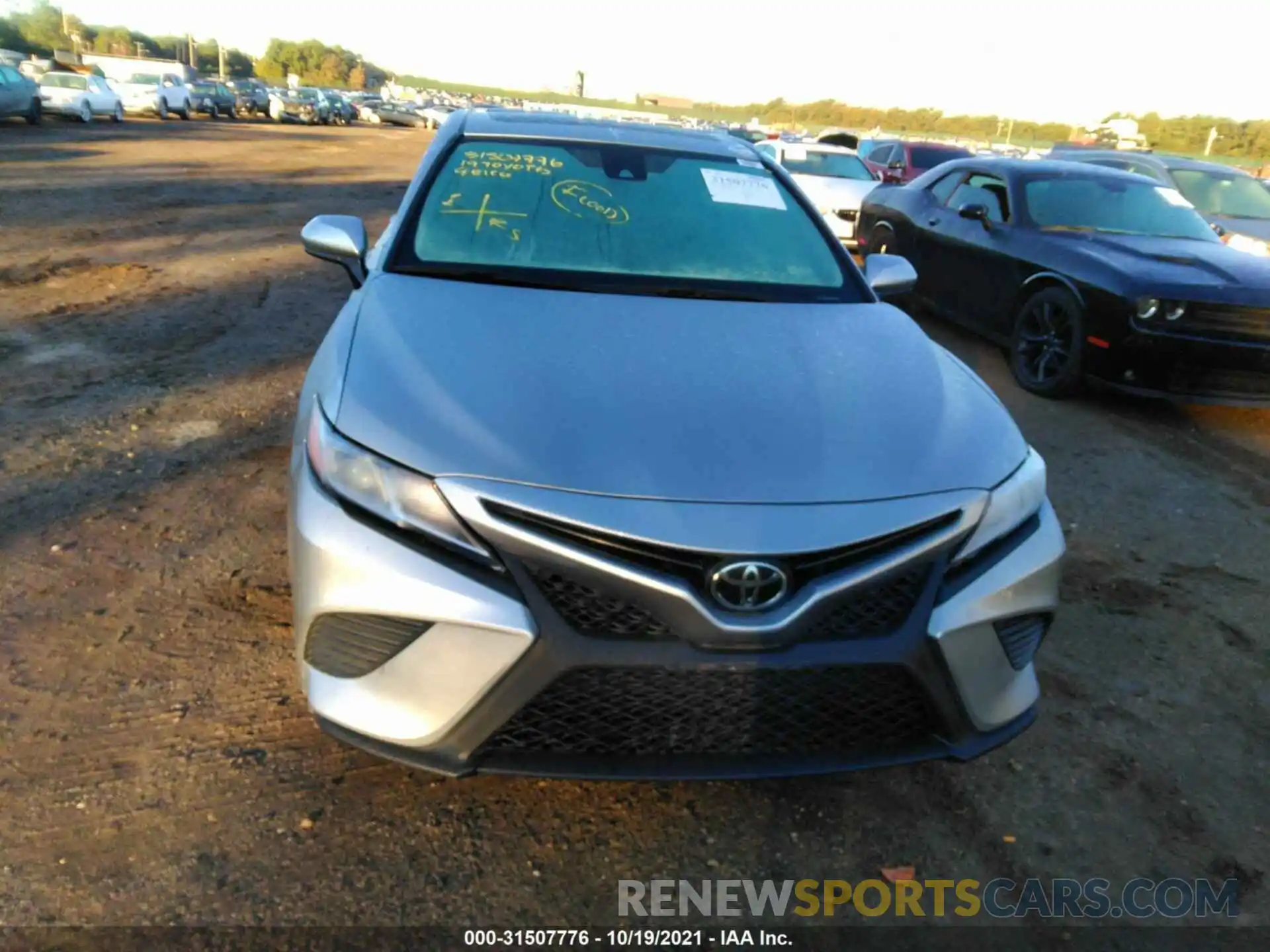 6 Photograph of a damaged car 4T1B11HK4KU813818 TOYOTA CAMRY 2019