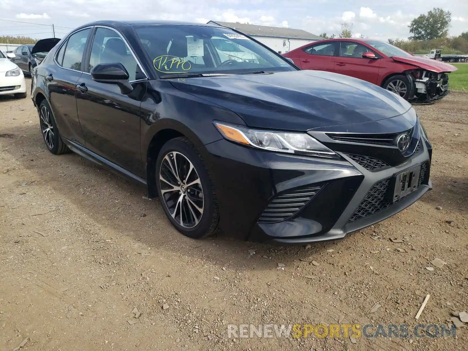 1 Photograph of a damaged car 4T1B11HK4KU814595 TOYOTA CAMRY 2019