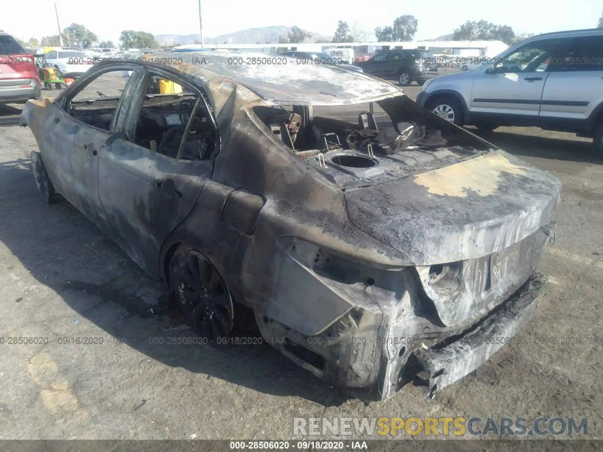 3 Photograph of a damaged car 4T1B11HK4KU816945 TOYOTA CAMRY 2019