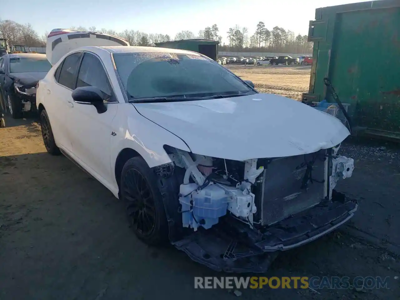 1 Photograph of a damaged car 4T1B11HK4KU817772 TOYOTA CAMRY 2019