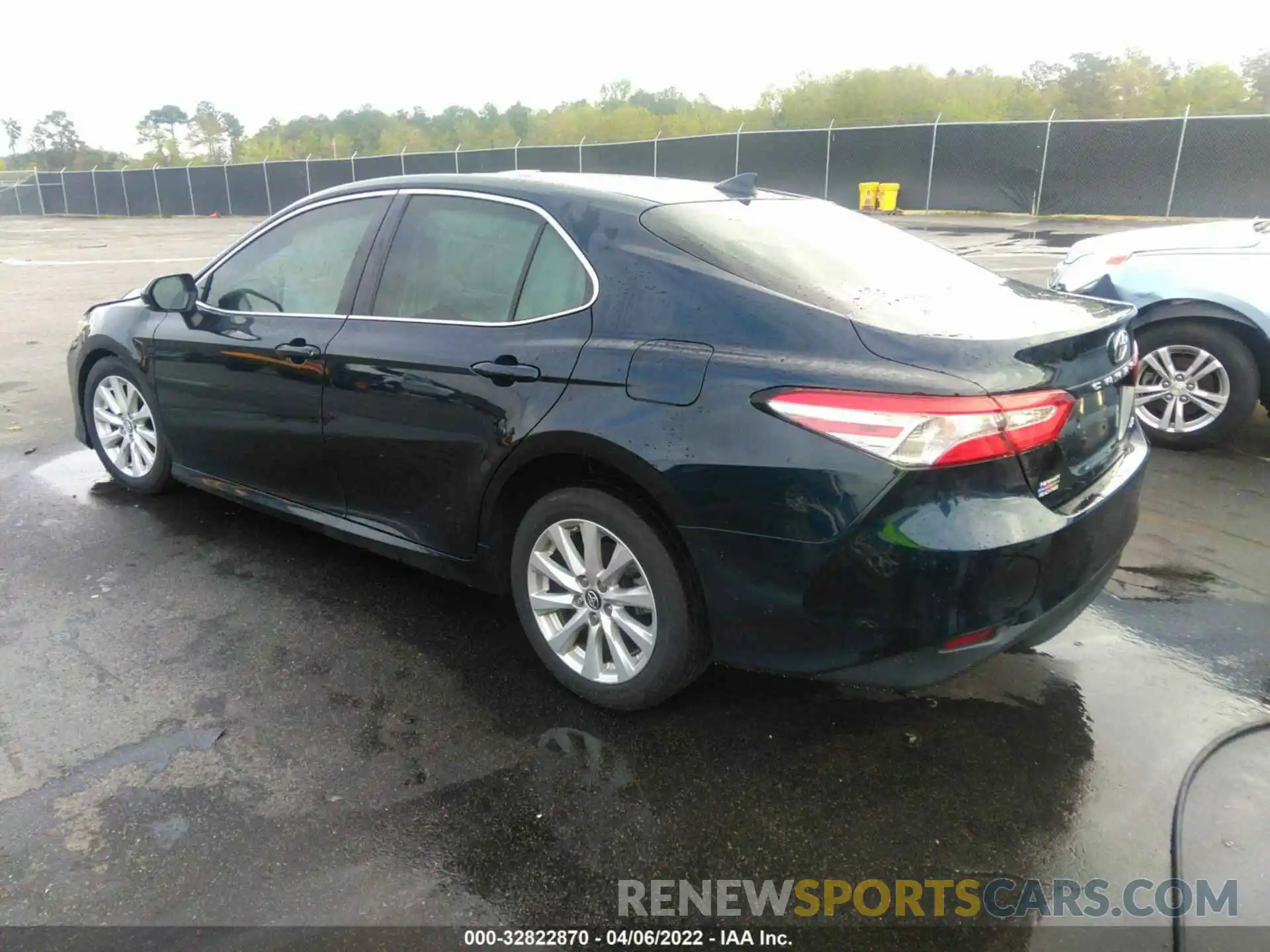 3 Photograph of a damaged car 4T1B11HK4KU818209 TOYOTA CAMRY 2019