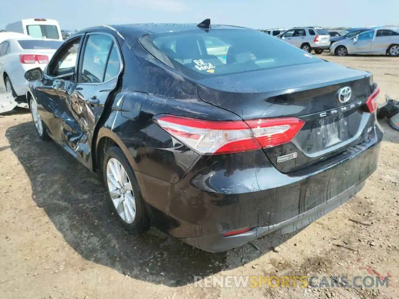 3 Photograph of a damaged car 4T1B11HK4KU818338 TOYOTA CAMRY 2019