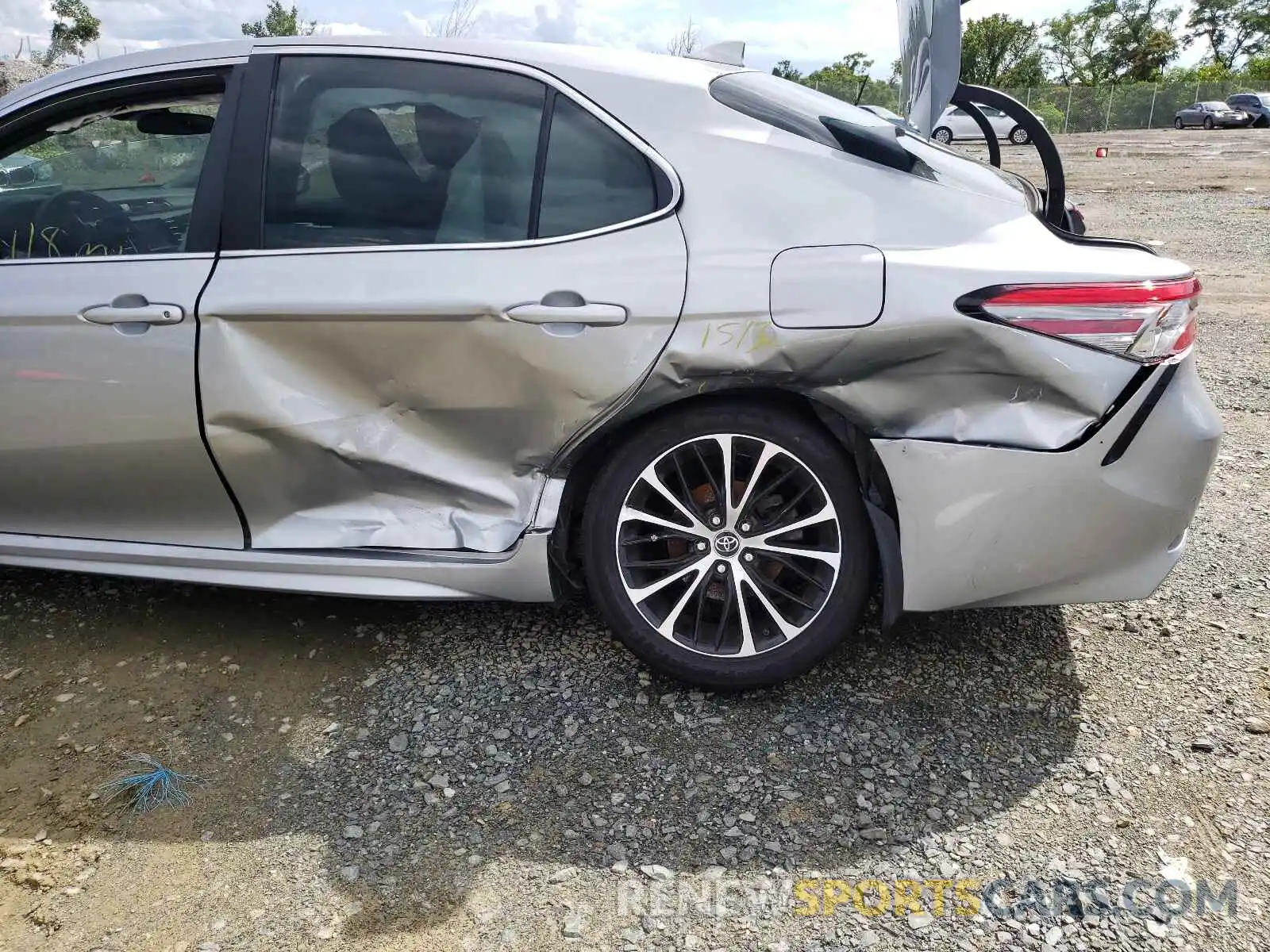 9 Photograph of a damaged car 4T1B11HK4KU820459 TOYOTA CAMRY 2019