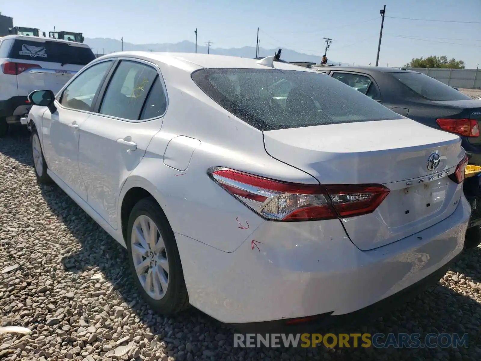 3 Photograph of a damaged car 4T1B11HK4KU822535 TOYOTA CAMRY 2019