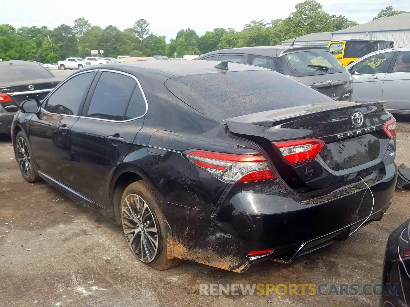 3 Photograph of a damaged car 4T1B11HK4KU822826 TOYOTA CAMRY 2019