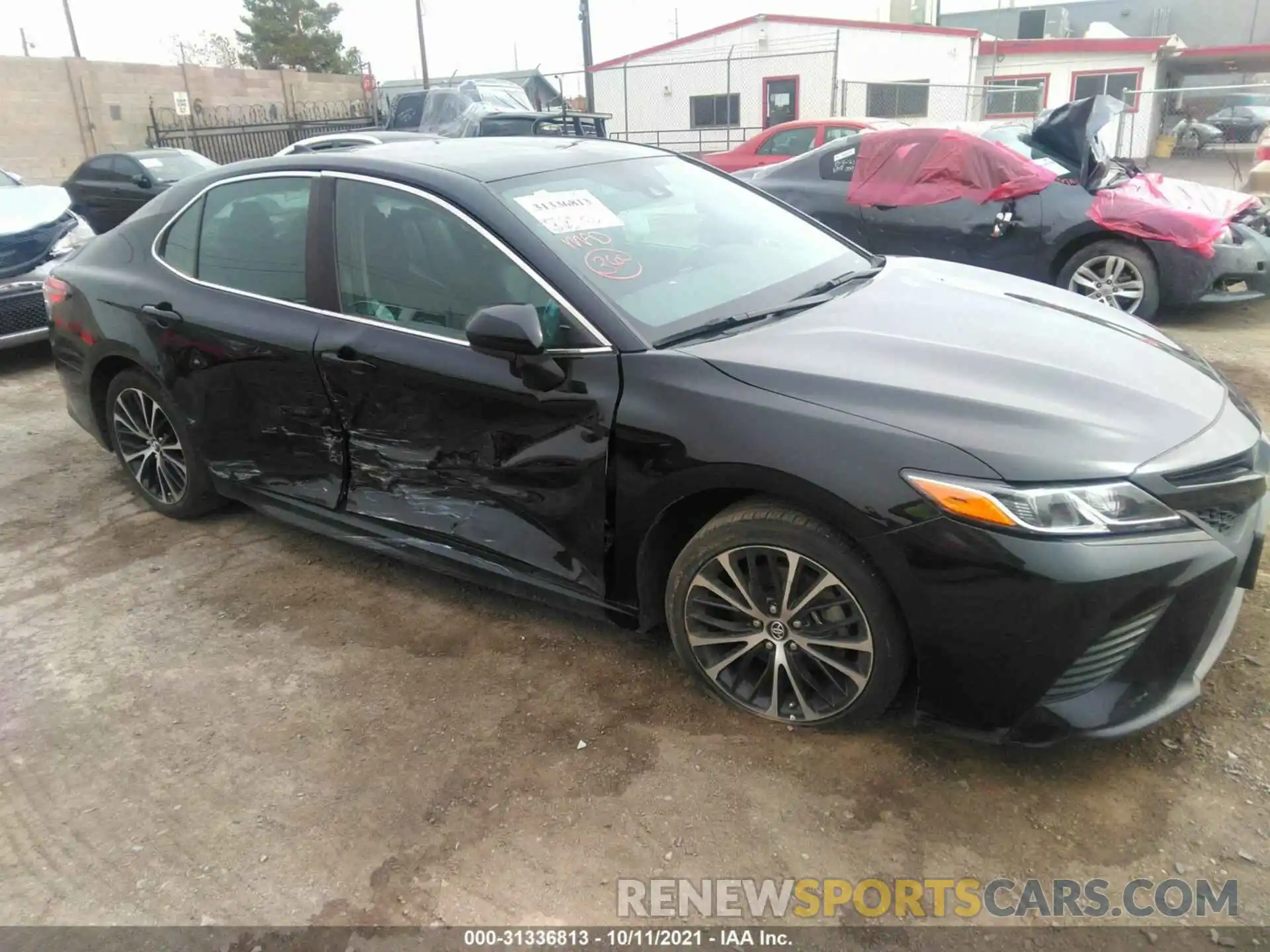 1 Photograph of a damaged car 4T1B11HK4KU826651 TOYOTA CAMRY 2019