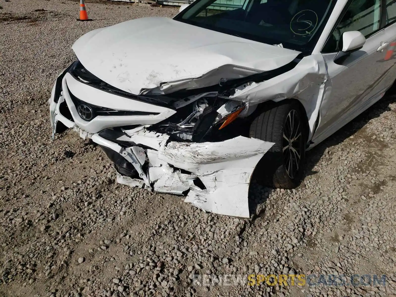 9 Photograph of a damaged car 4T1B11HK4KU827220 TOYOTA CAMRY 2019