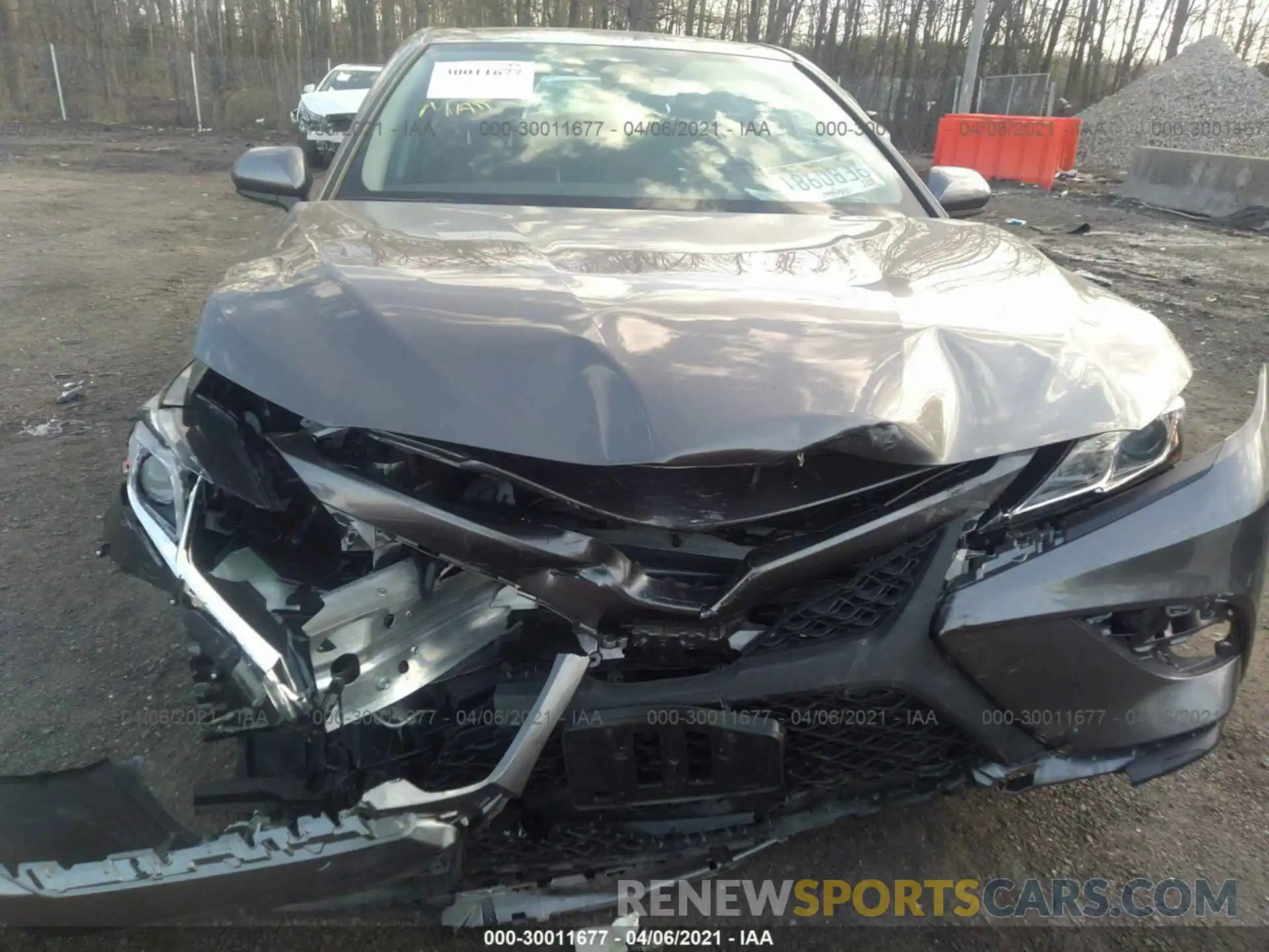 6 Photograph of a damaged car 4T1B11HK4KU827685 TOYOTA CAMRY 2019