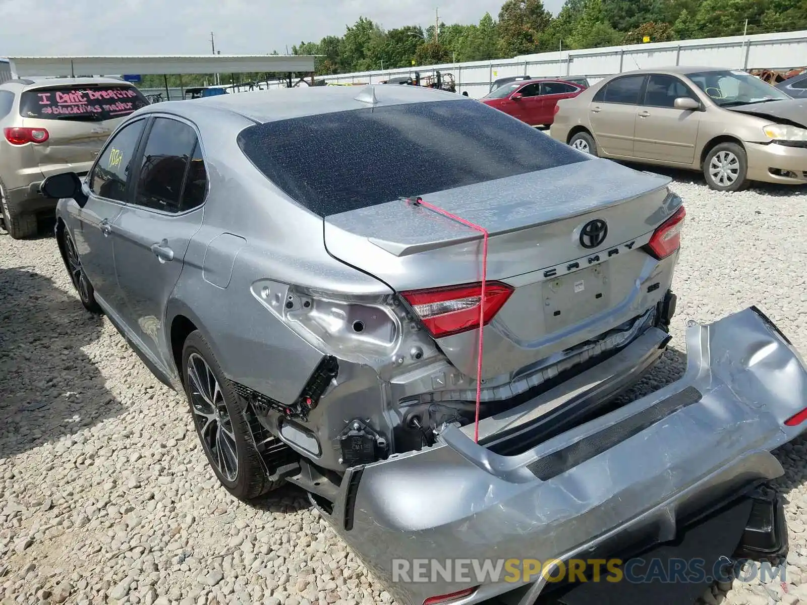 3 Фотография поврежденного автомобиля 4T1B11HK4KU830599 TOYOTA CAMRY 2019