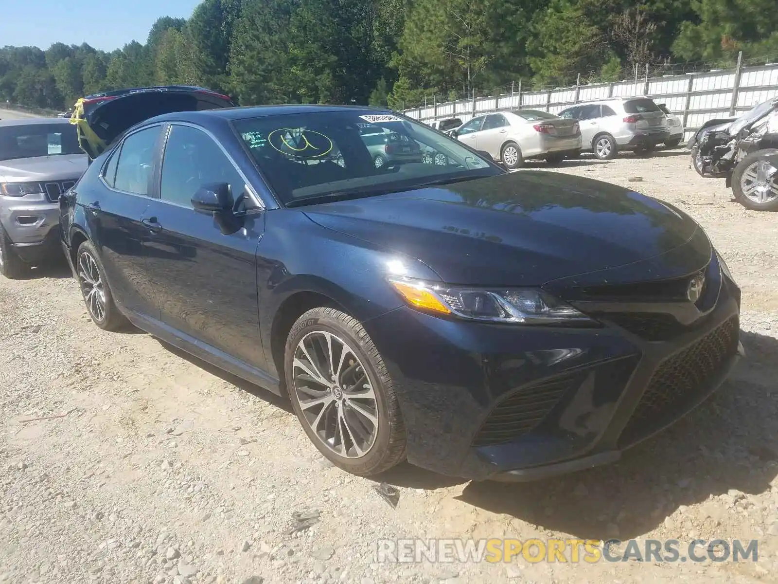 1 Photograph of a damaged car 4T1B11HK4KU831154 TOYOTA CAMRY 2019