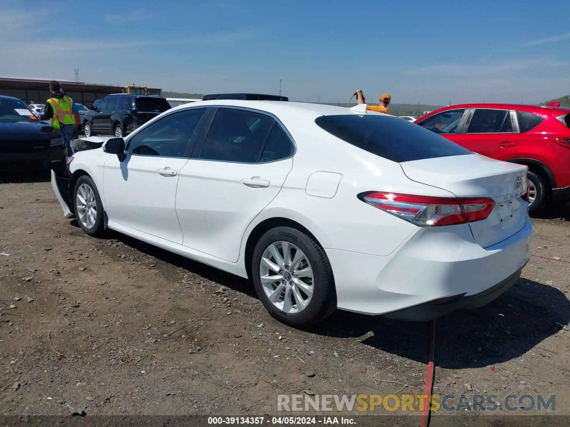 3 Photograph of a damaged car 4T1B11HK4KU832966 TOYOTA CAMRY 2019