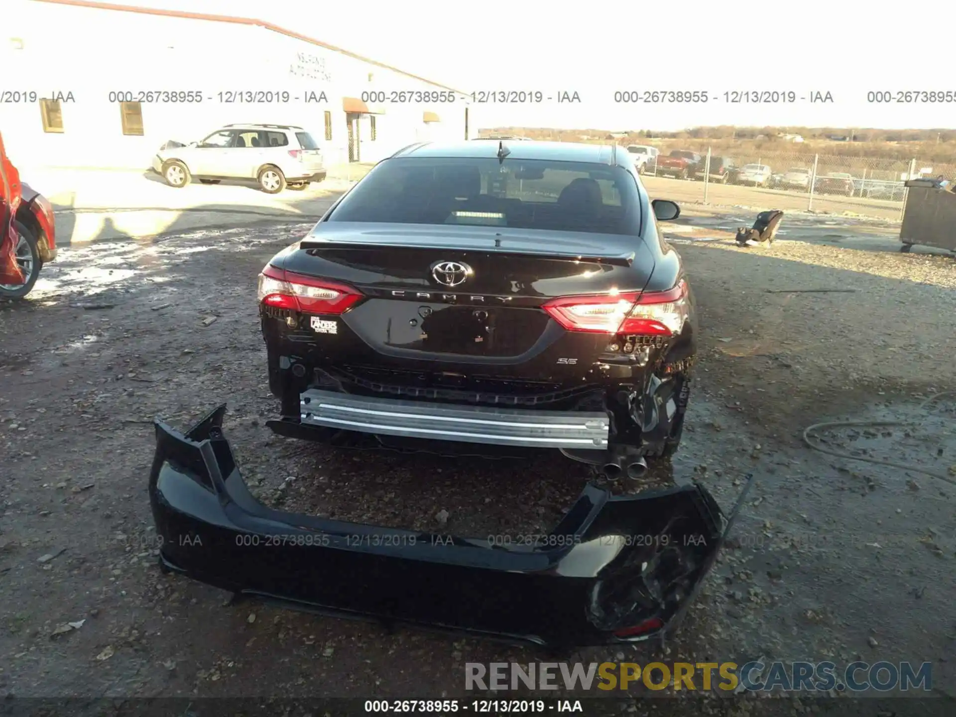 6 Photograph of a damaged car 4T1B11HK4KU833034 TOYOTA CAMRY 2019