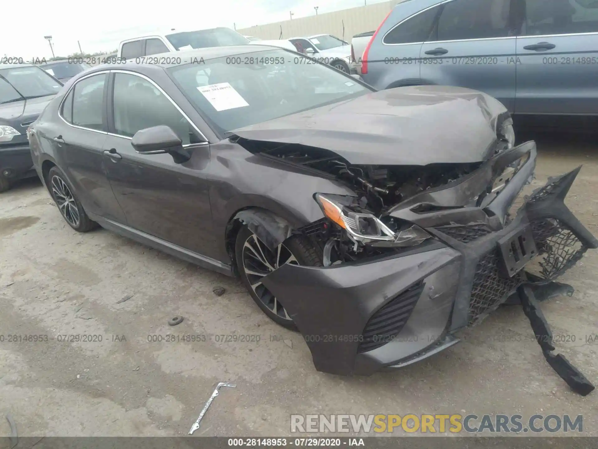 1 Photograph of a damaged car 4T1B11HK4KU833244 TOYOTA CAMRY 2019