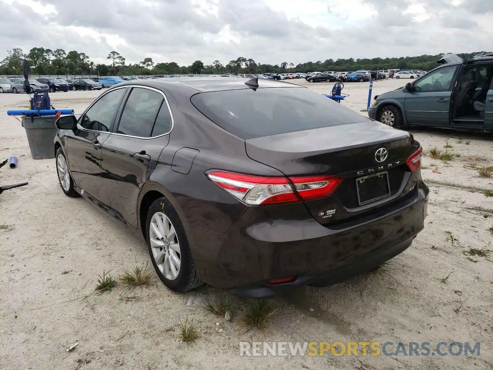 3 Photograph of a damaged car 4T1B11HK4KU834877 TOYOTA CAMRY 2019