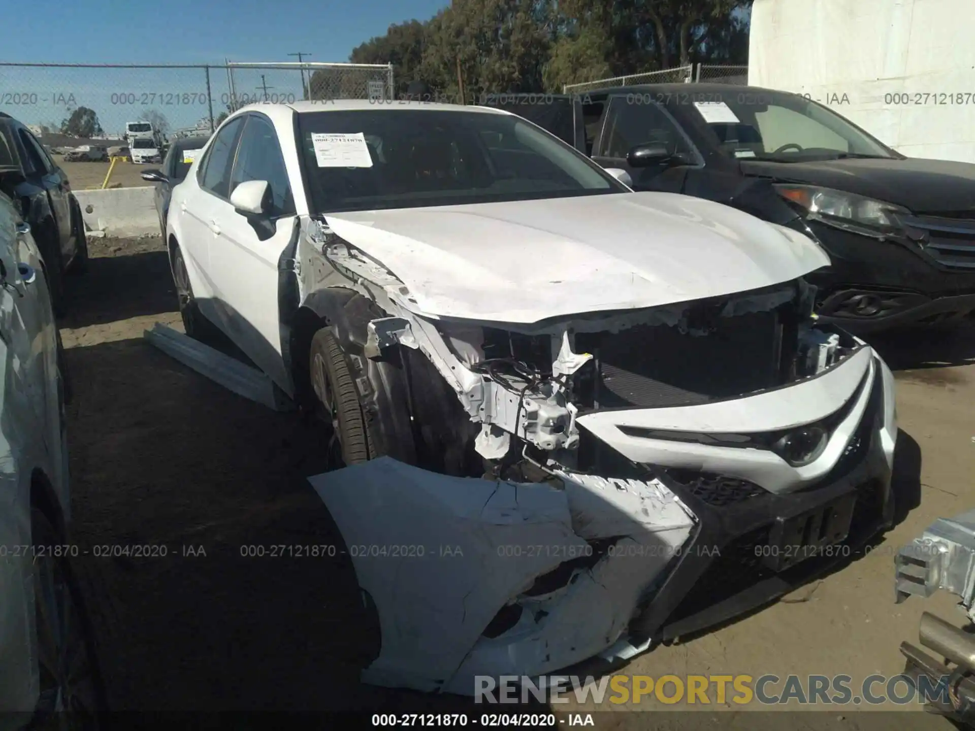 1 Photograph of a damaged car 4T1B11HK4KU835978 TOYOTA CAMRY 2019