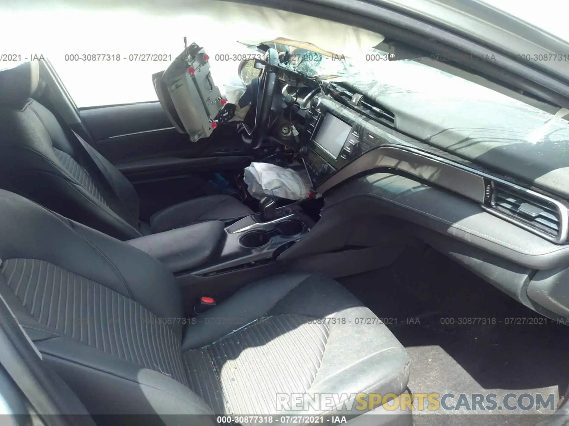 5 Photograph of a damaged car 4T1B11HK4KU836385 TOYOTA CAMRY 2019