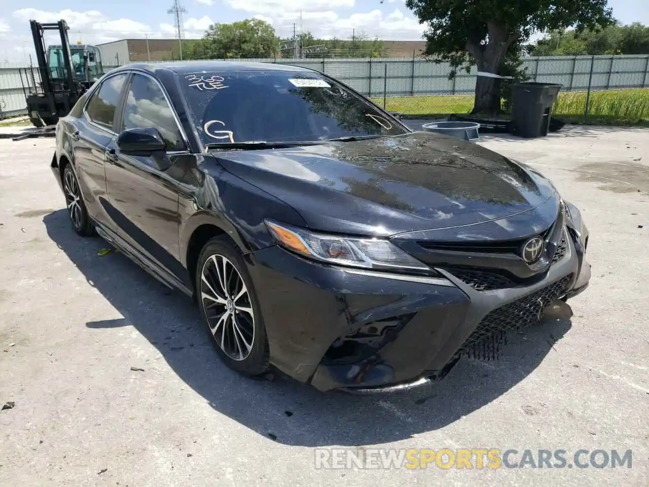 1 Photograph of a damaged car 4T1B11HK4KU837178 TOYOTA CAMRY 2019