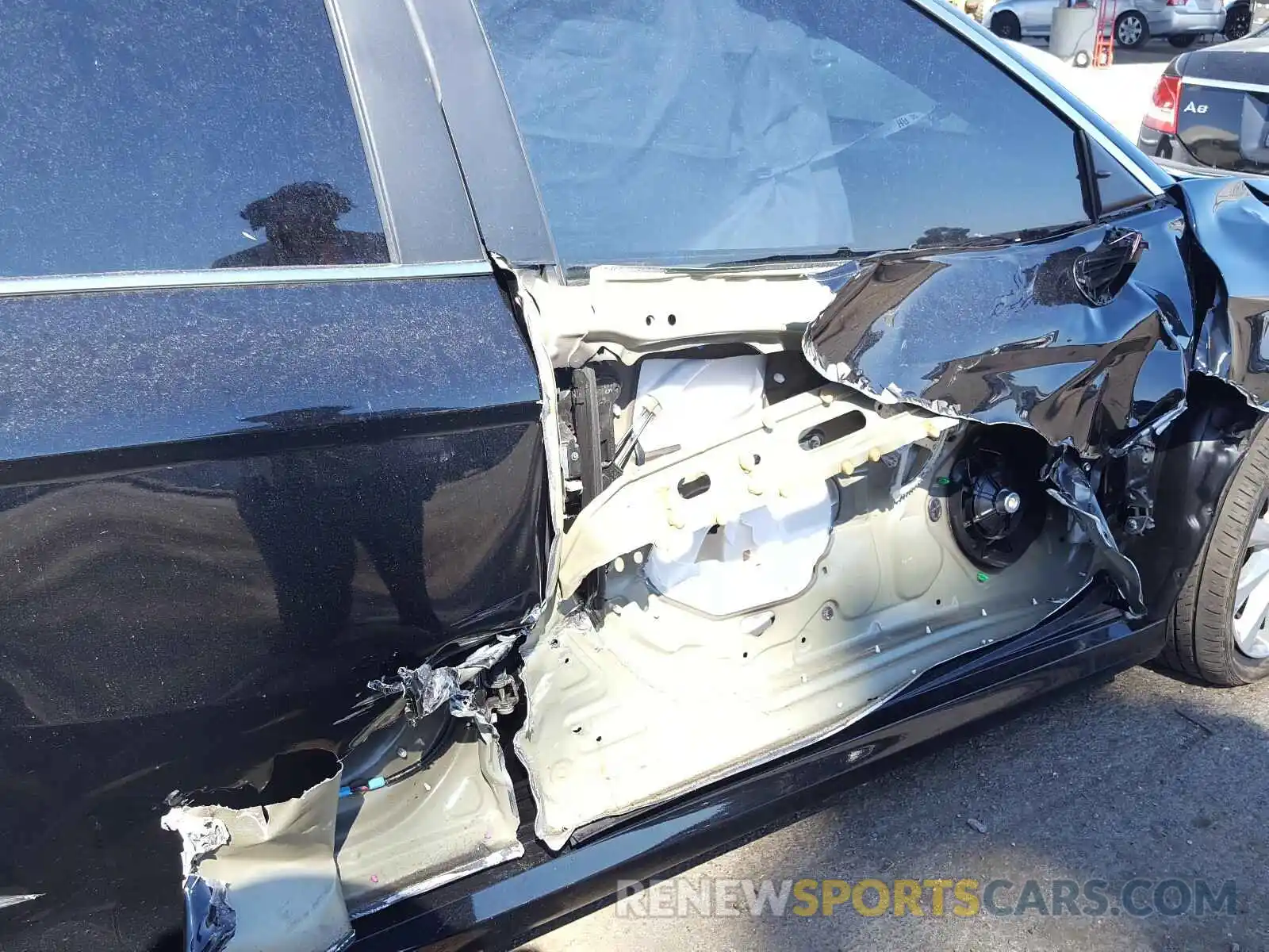 9 Фотография поврежденного автомобиля 4T1B11HK4KU837391 TOYOTA CAMRY 2019