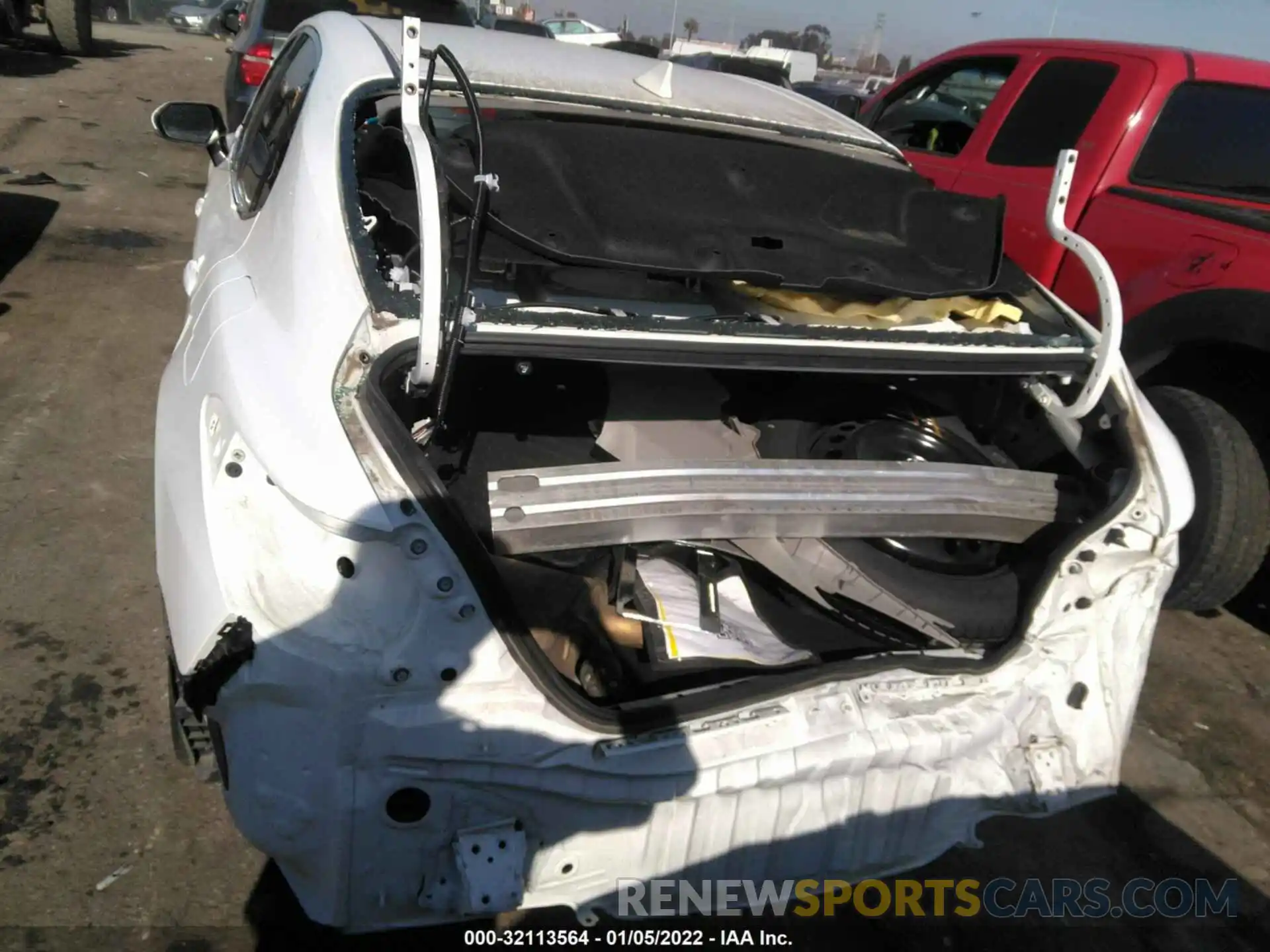 6 Photograph of a damaged car 4T1B11HK4KU837603 TOYOTA CAMRY 2019