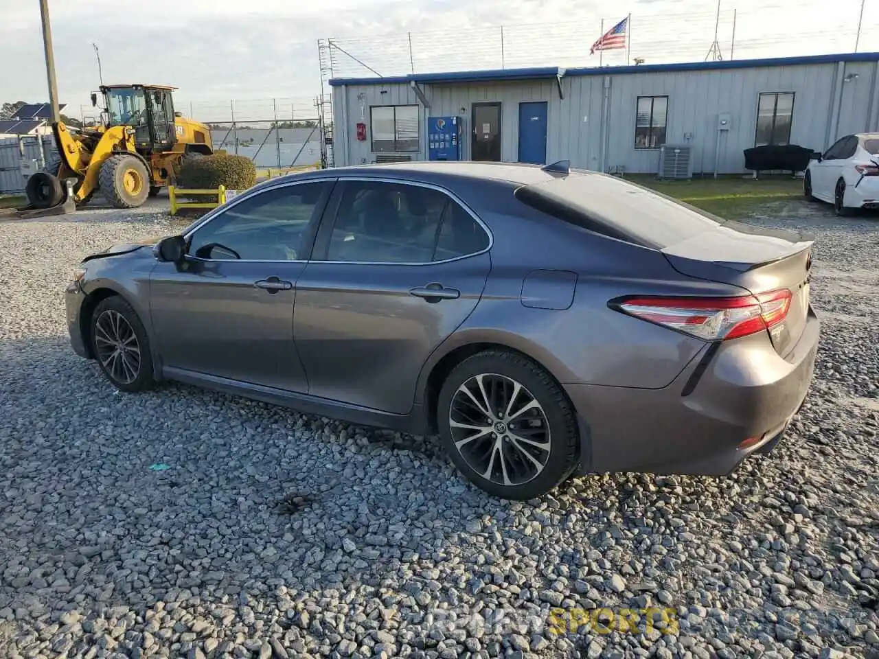 2 Photograph of a damaged car 4T1B11HK4KU840274 TOYOTA CAMRY 2019