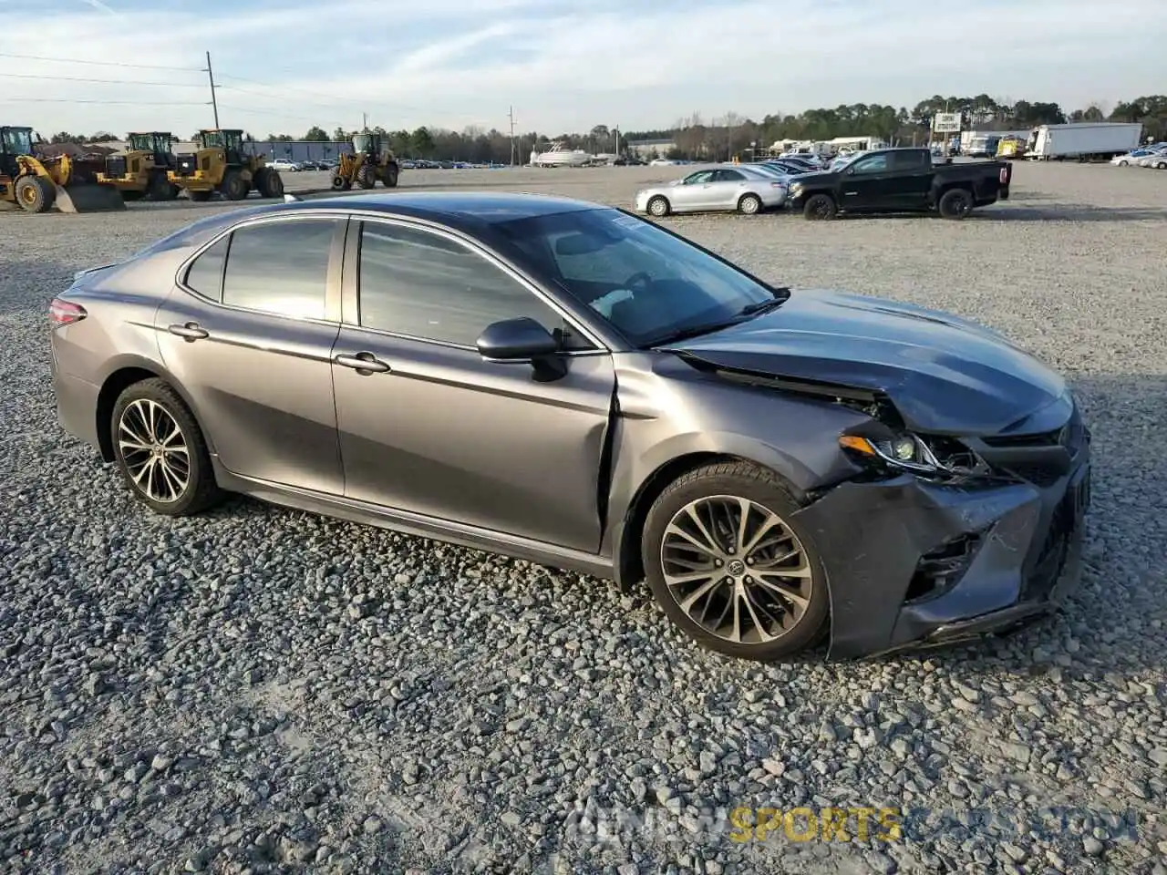 4 Photograph of a damaged car 4T1B11HK4KU840274 TOYOTA CAMRY 2019