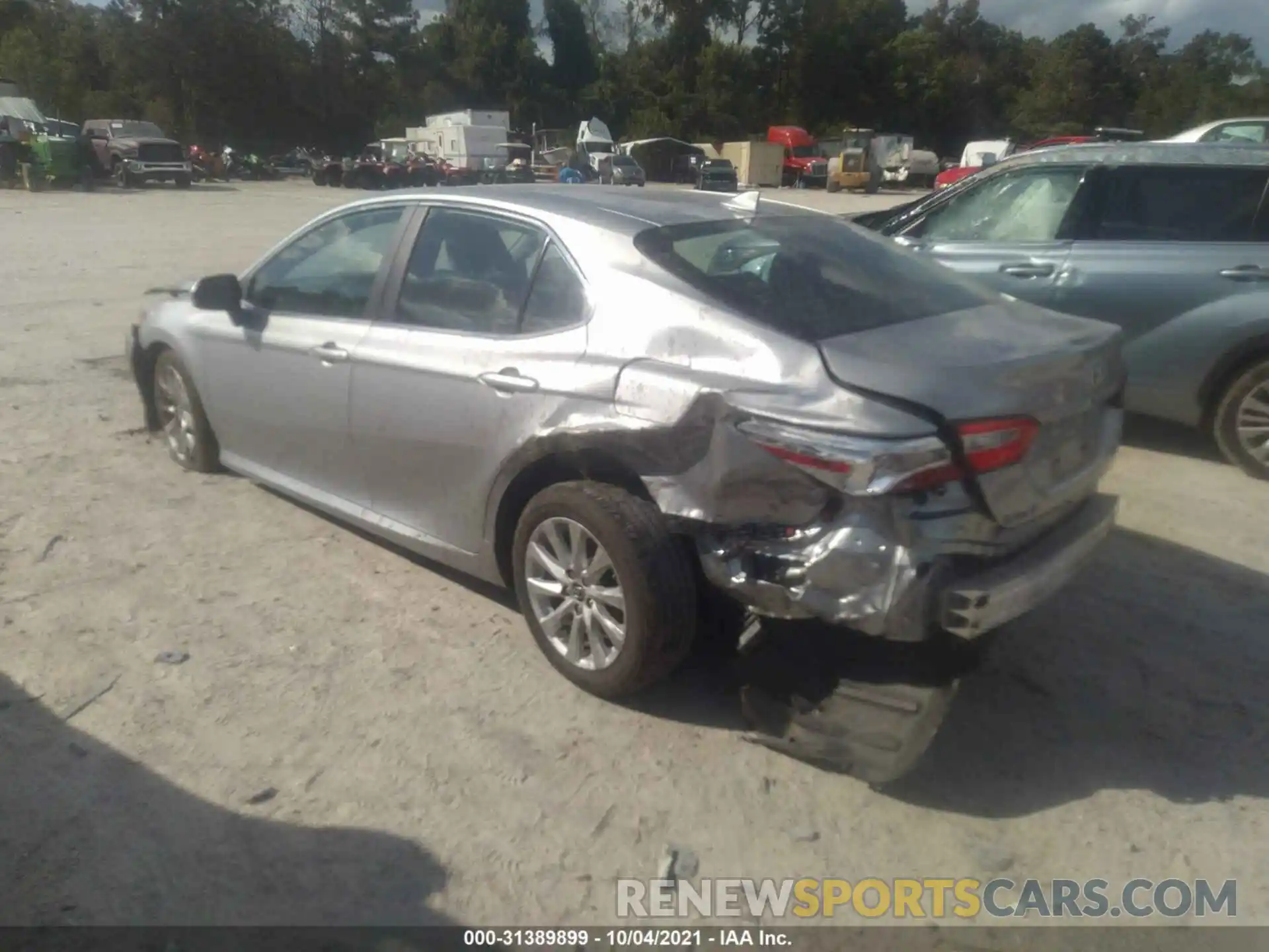 3 Photograph of a damaged car 4T1B11HK4KU840615 TOYOTA CAMRY 2019