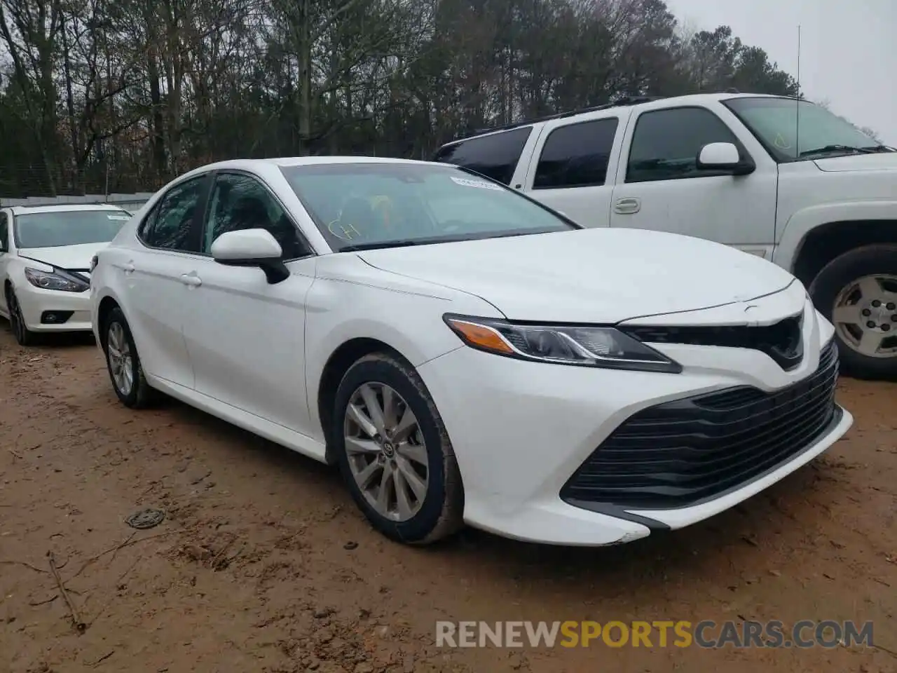 1 Photograph of a damaged car 4T1B11HK4KU841103 TOYOTA CAMRY 2019