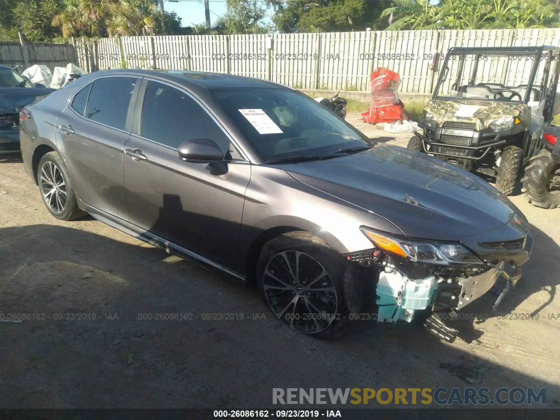 1 Photograph of a damaged car 4T1B11HK4KU841747 TOYOTA CAMRY 2019