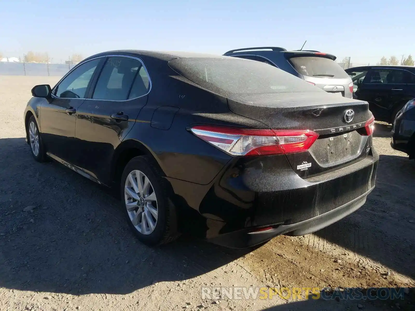 3 Photograph of a damaged car 4T1B11HK4KU843398 TOYOTA CAMRY 2019