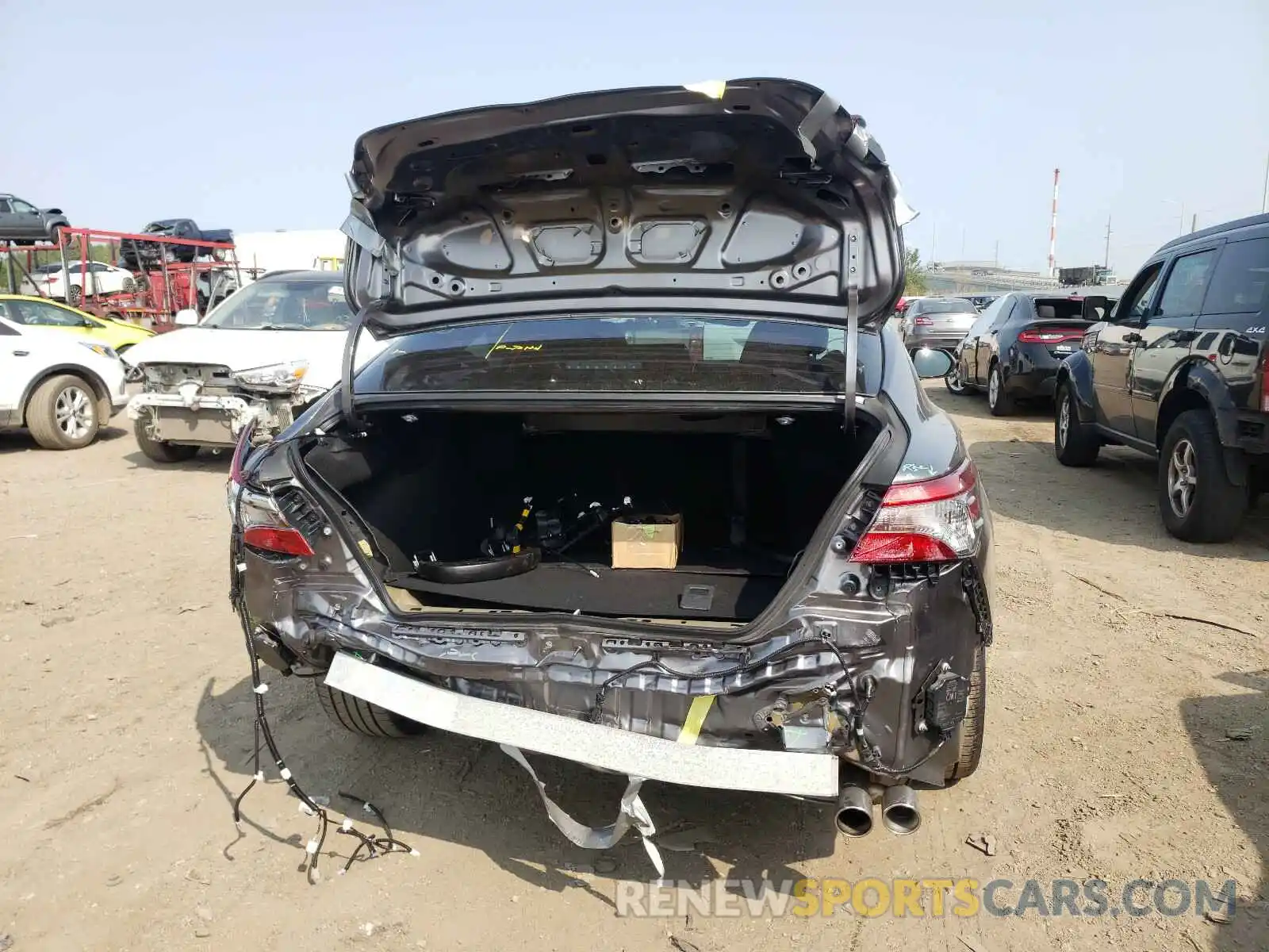 9 Photograph of a damaged car 4T1B11HK4KU845832 TOYOTA CAMRY 2019