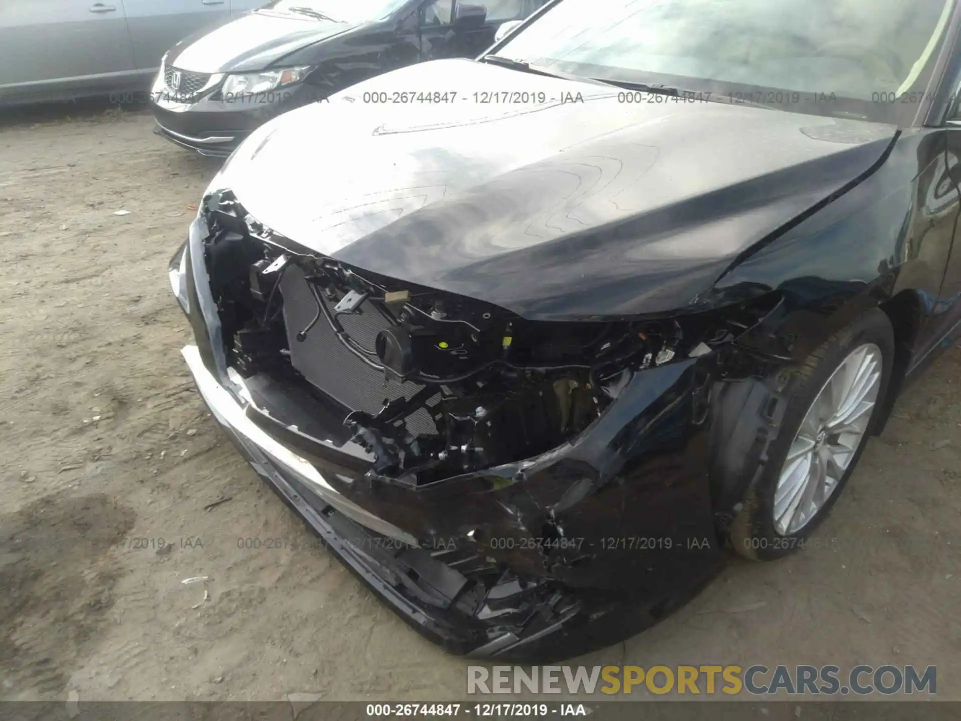 6 Photograph of a damaged car 4T1B11HK4KU847368 TOYOTA CAMRY 2019