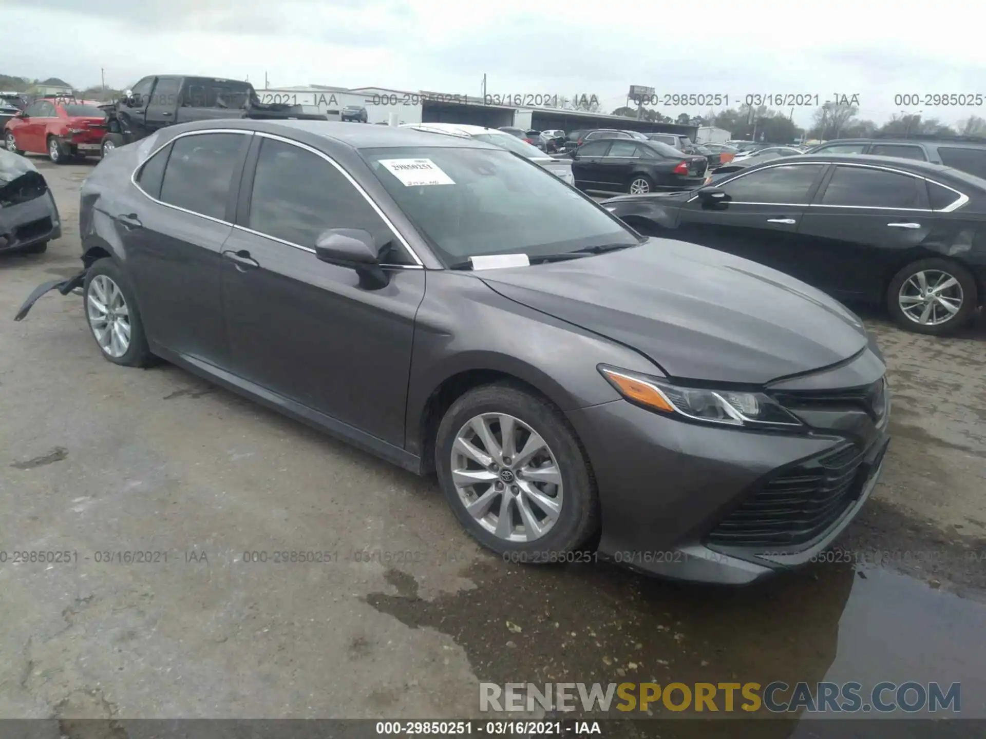 1 Photograph of a damaged car 4T1B11HK4KU847581 TOYOTA CAMRY 2019