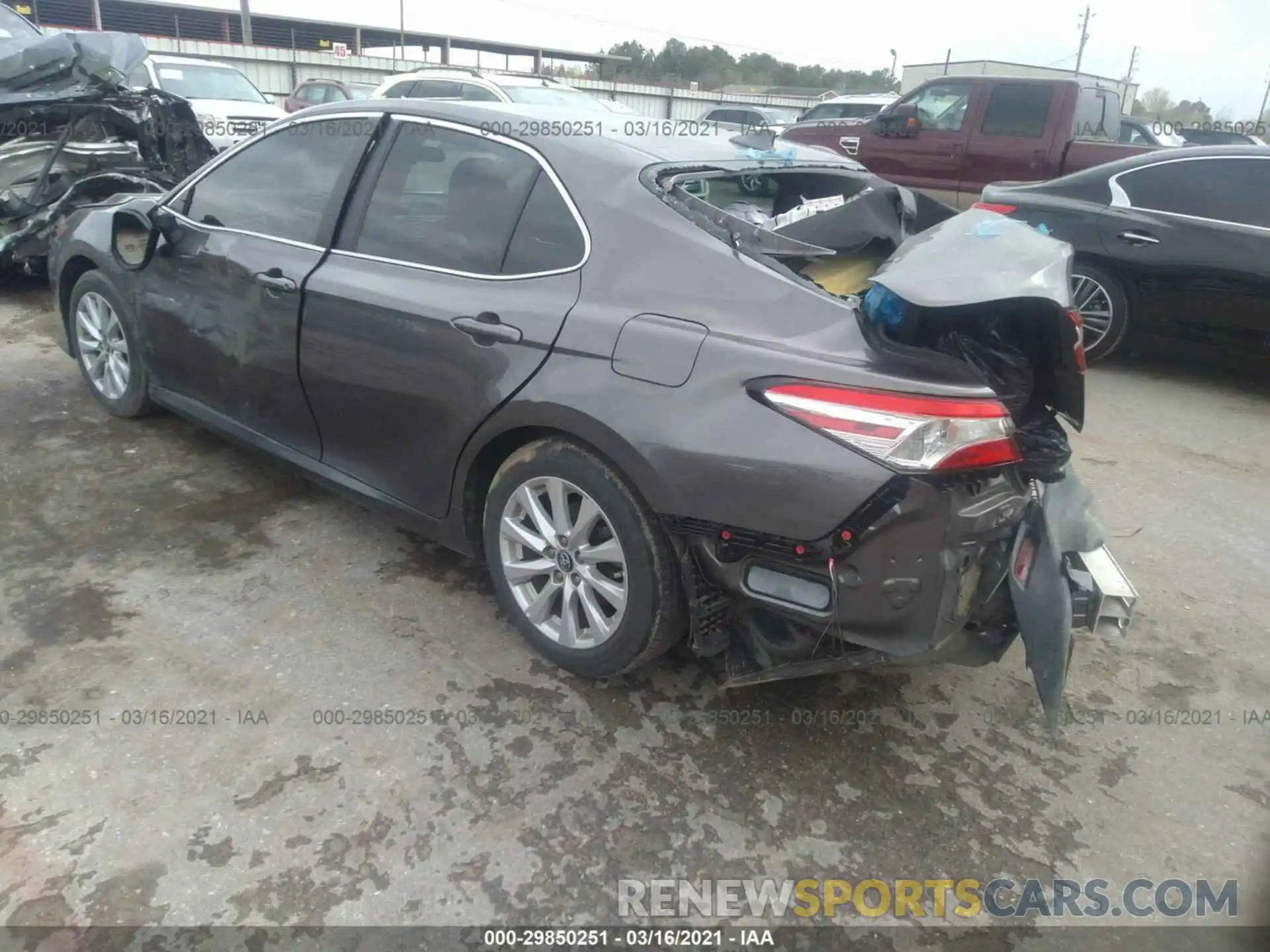 3 Photograph of a damaged car 4T1B11HK4KU847581 TOYOTA CAMRY 2019