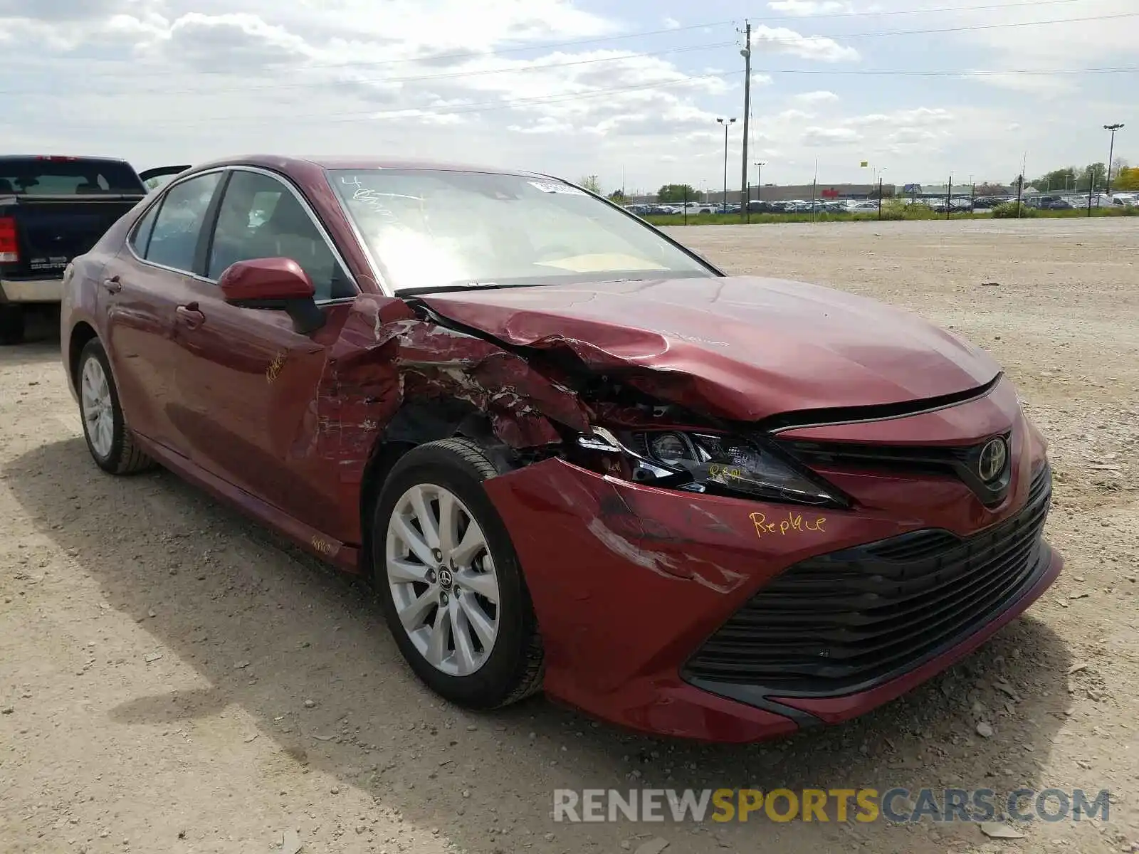 1 Photograph of a damaged car 4T1B11HK4KU849718 TOYOTA CAMRY 2019