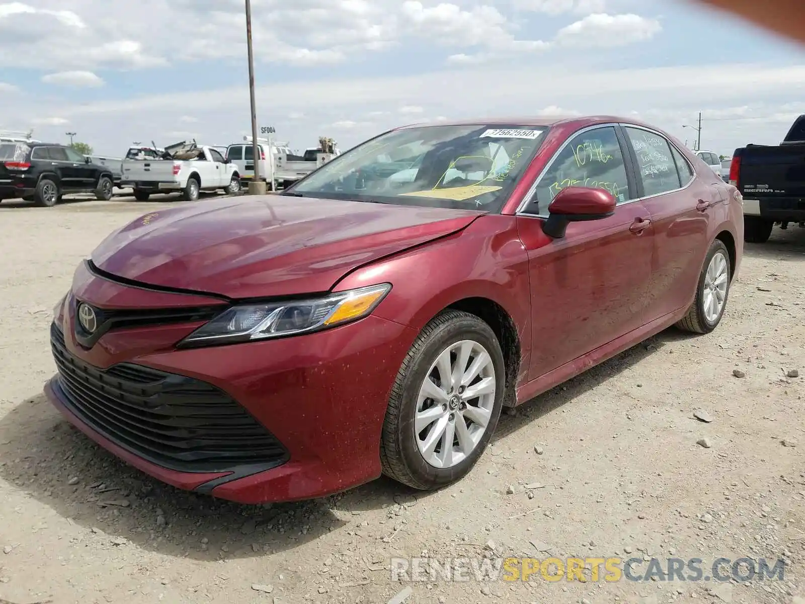 2 Photograph of a damaged car 4T1B11HK4KU849718 TOYOTA CAMRY 2019