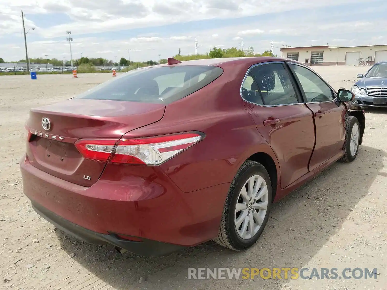 4 Photograph of a damaged car 4T1B11HK4KU849718 TOYOTA CAMRY 2019