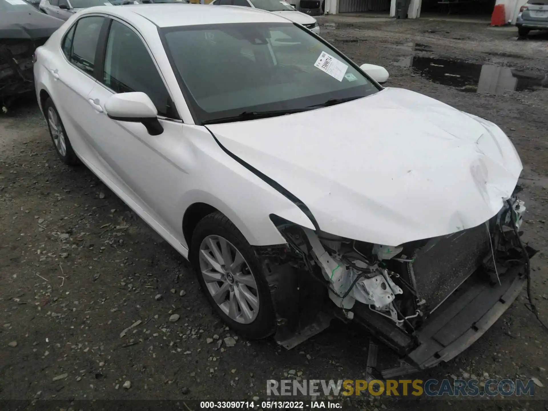 1 Photograph of a damaged car 4T1B11HK4KU850318 TOYOTA CAMRY 2019